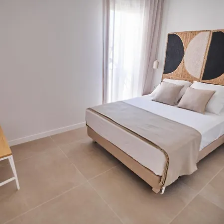 Slow Apartment *