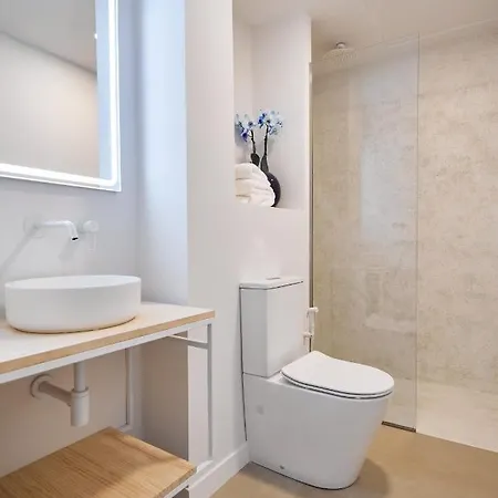 Slow Apartment *